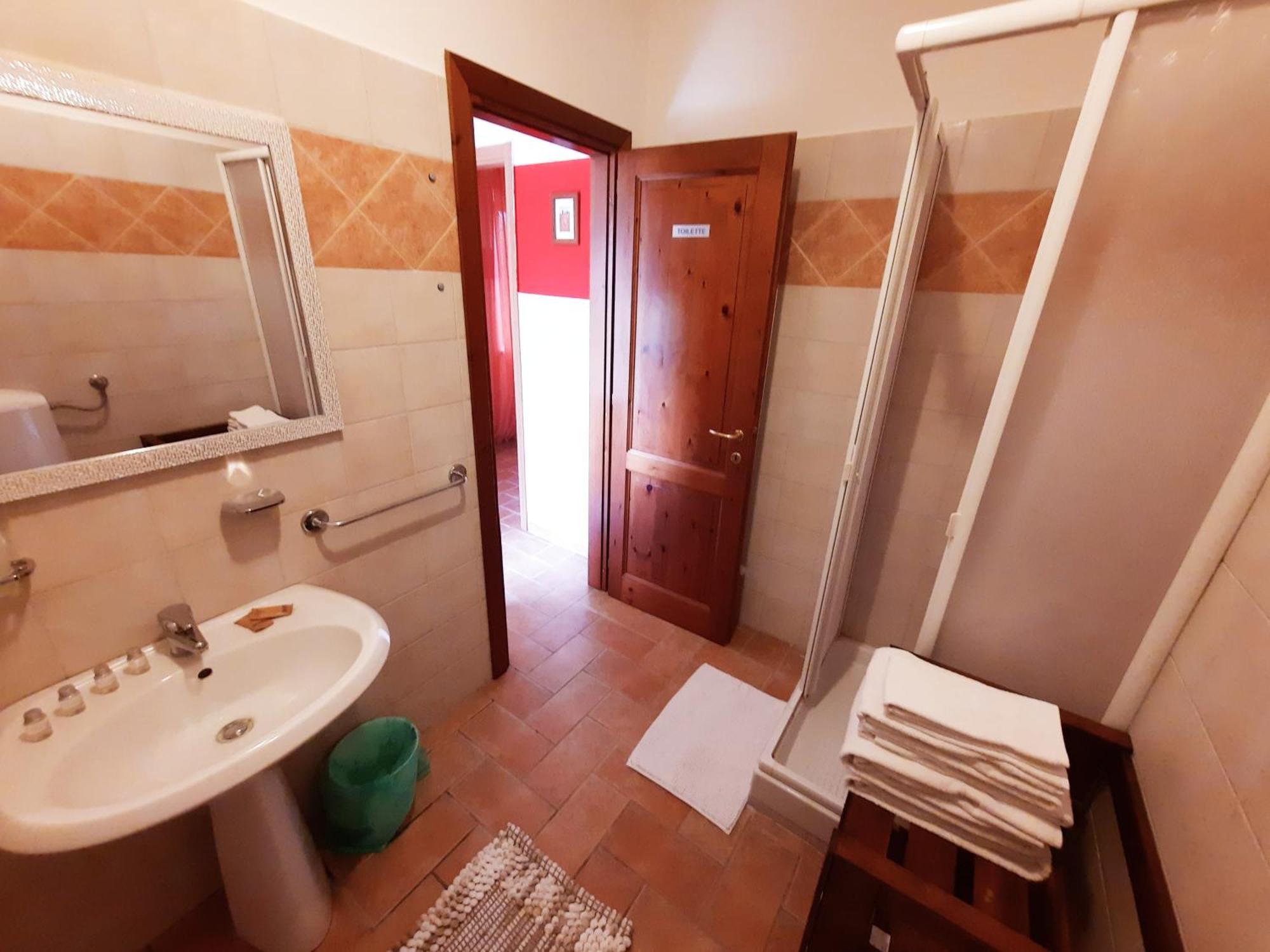 Leonaerdo Guests House Apartment Panicale Room photo